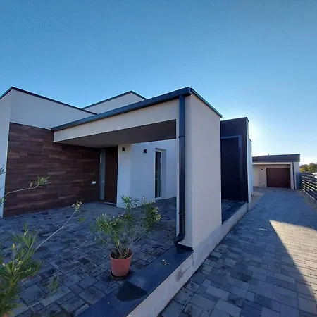 Szalamandra דירה