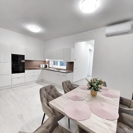 Szalamandra דירה